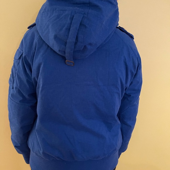 Aritzia puffer jacket - blue size extra large - Picture 2 of 5